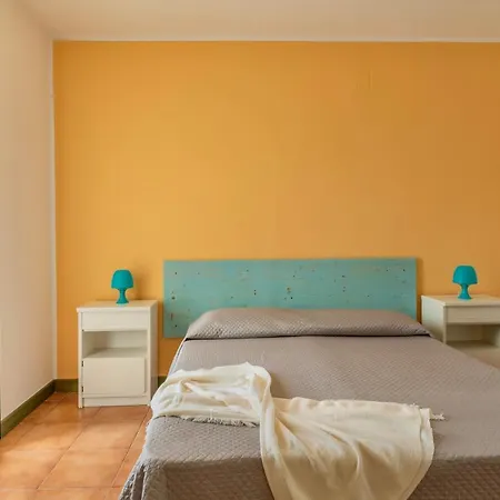 Isa-residence With Swimming-pool In Santa Teresa Di Gallura, With Air Conditioning And Private Outdoor Space Santa Teresa Gallura