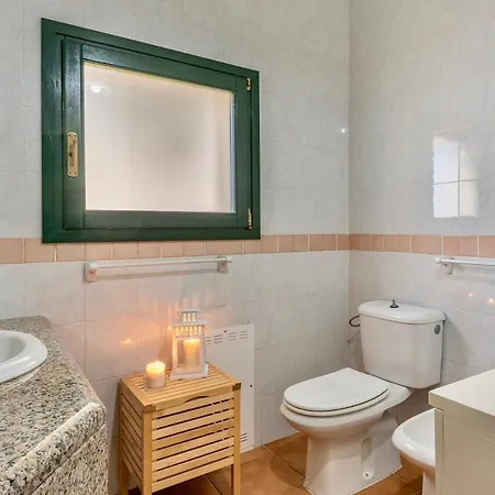 Isa-residence With Swimming-pool In Santa Teresa Di Gallura, With Air Conditioning And Private Outdoor Space Aparthotel 4*